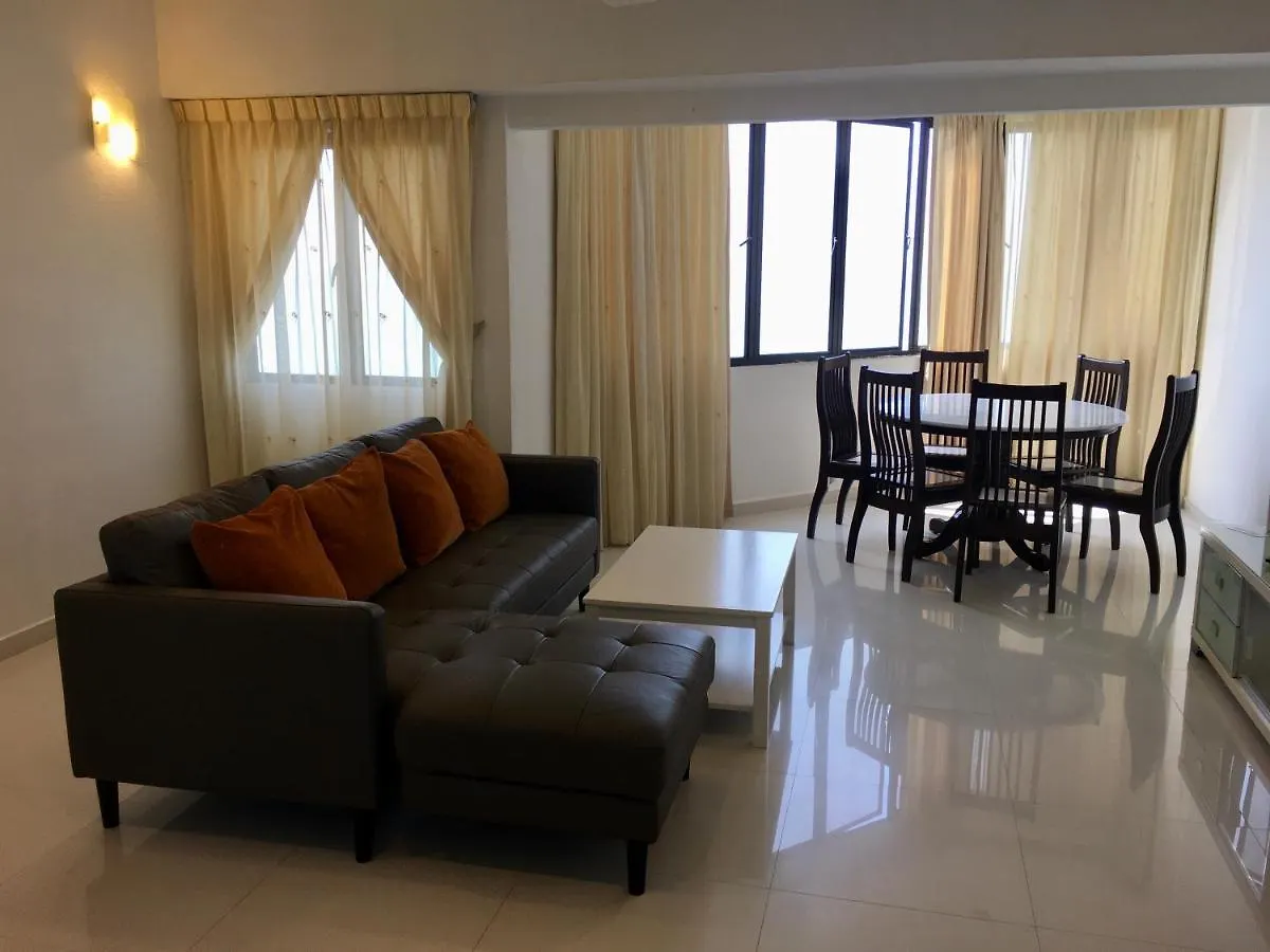 Апартаменты The Ferringhi Sea View At Sri Sayang Бату-Ферринги