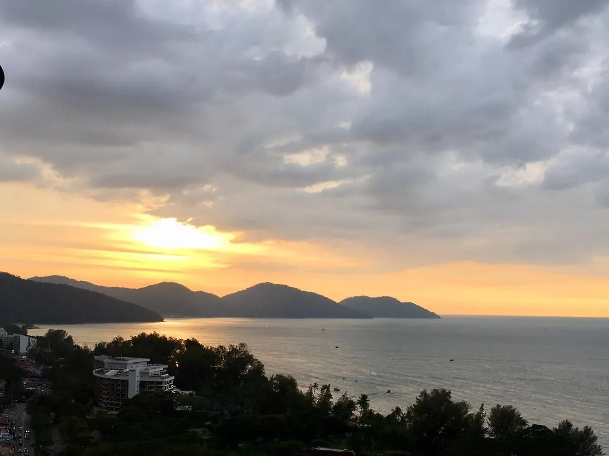 Апартаменты The Ferringhi Sea View At Sri Sayang Бату-Ферринги