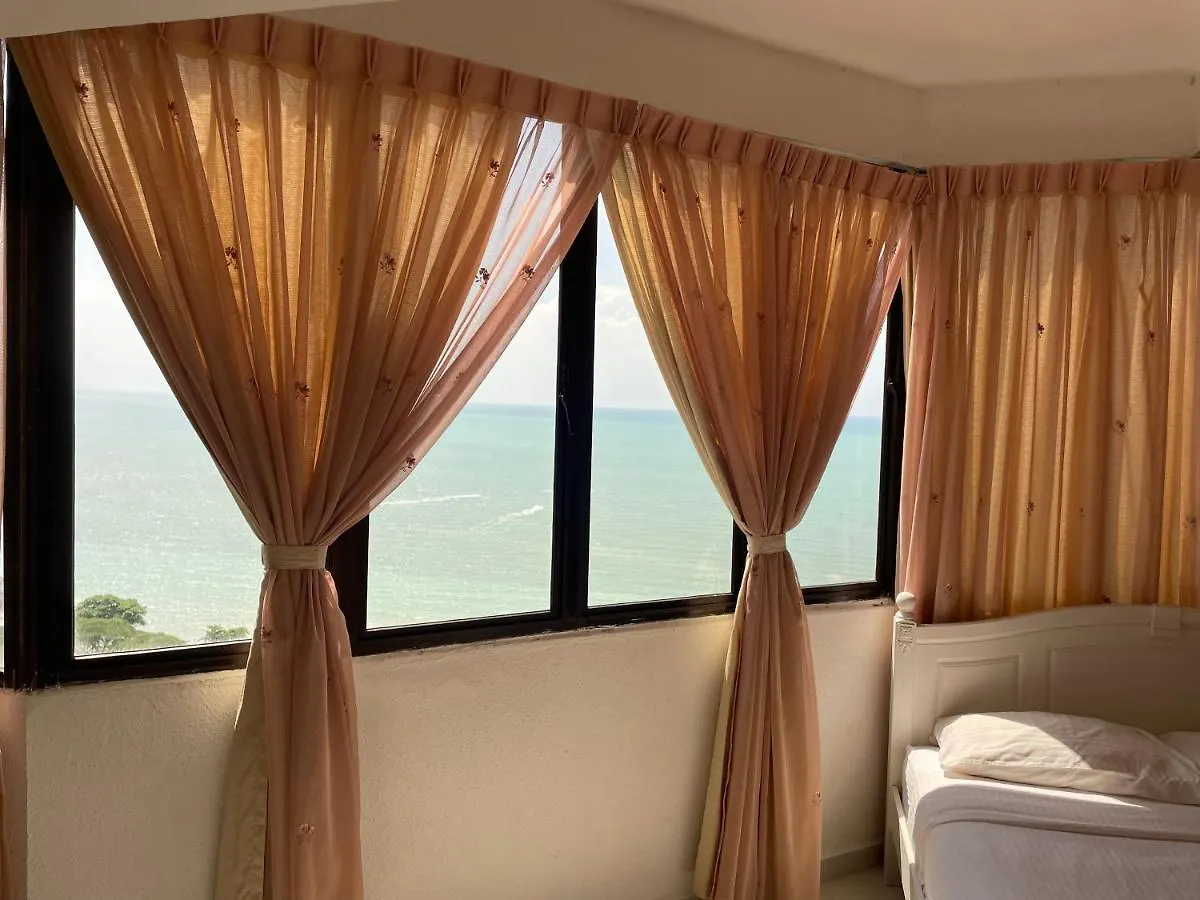 The Ferringhi Sea View At Sri Sayang Apartment Batu Ferringhi 0*,  Malaysia